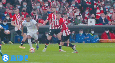 2025 年 12 月 27 日：费城人队与核心打者舒瓦伯达成 5 年 1.5 亿美元的延长合同