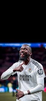 米体丨米兰、巴萨、拜仁三方角逐